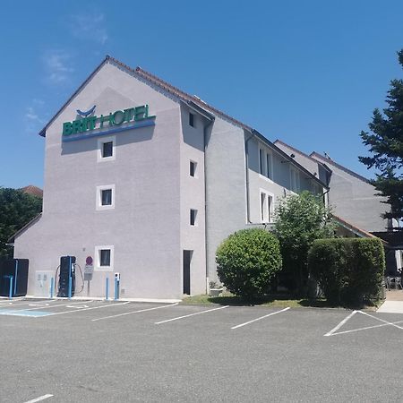 Brit Hotel Confort Pau Lons Bagian luar foto