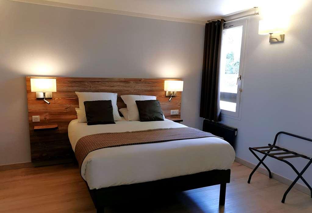 Brit Hotel Confort Pau Lons Ruang foto