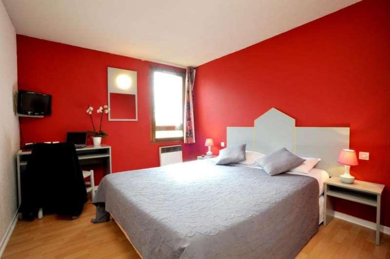 Brit Hotel Confort Pau Lons Ruang foto